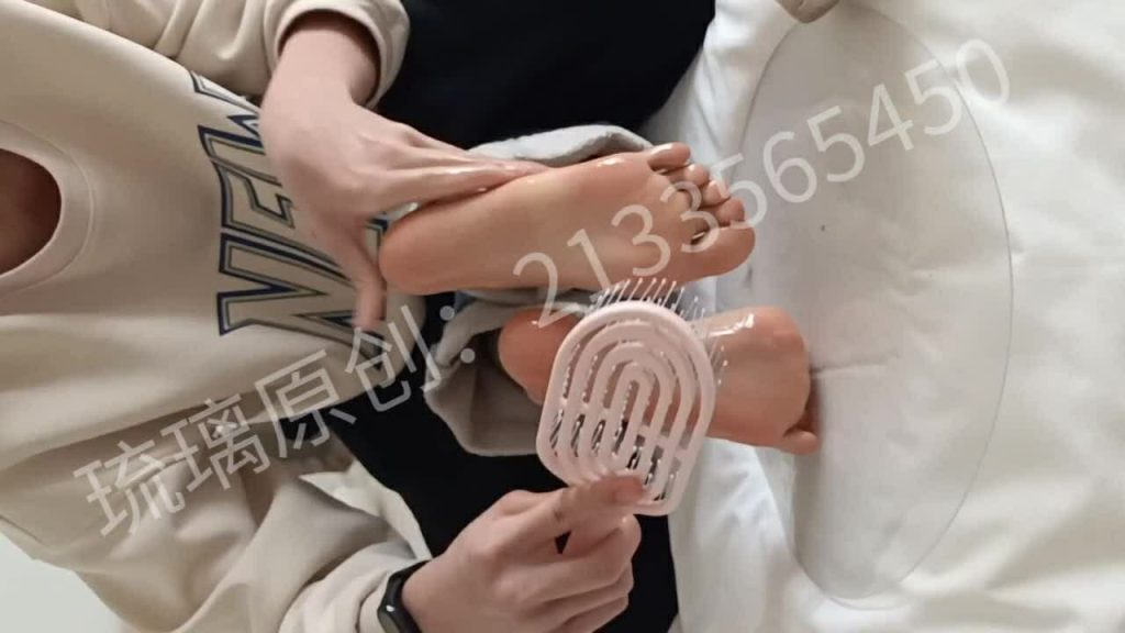 大一班长的痒刑惩