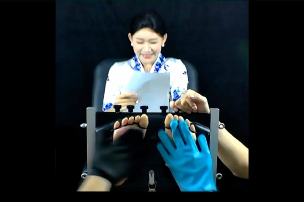 黄埔出品-036 嘴硬空姐