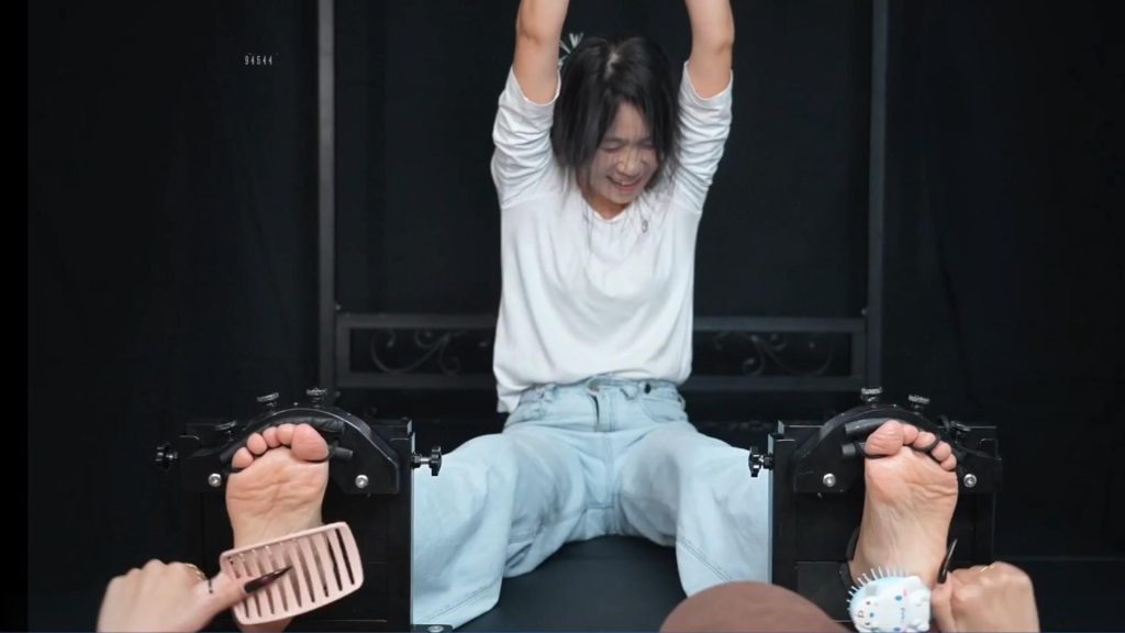 【重磅】[七分自律] 025 万人求挠妈妈 无水印版已发