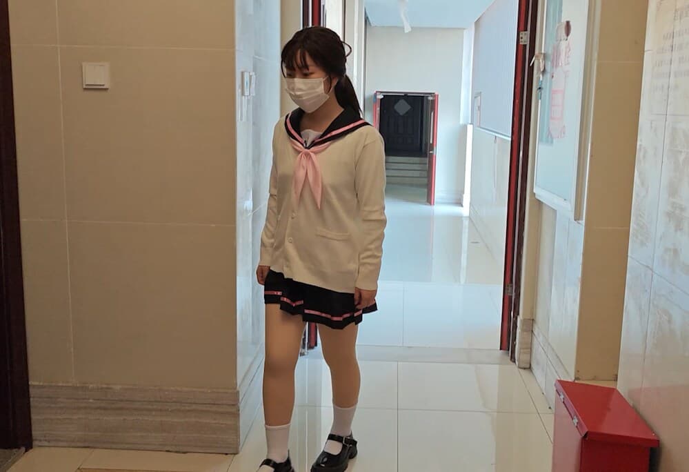 苏苏 JK轮滑少女被尾随入室绑票